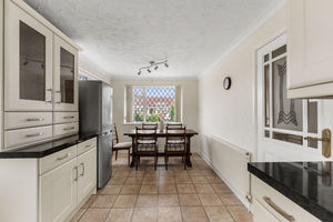 Photo 16- click for photo gallery